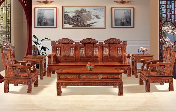 紅木沙發(fā)受市場廣泛青睞，六點(diǎn)建議幫助消費(fèi)者選購.jpg