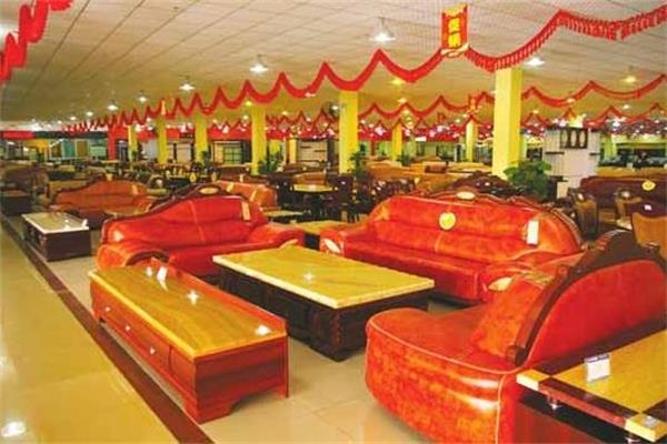 各大家居賣場(chǎng)清倉(cāng)甩貨成為節(jié)后主旋律.jpg
